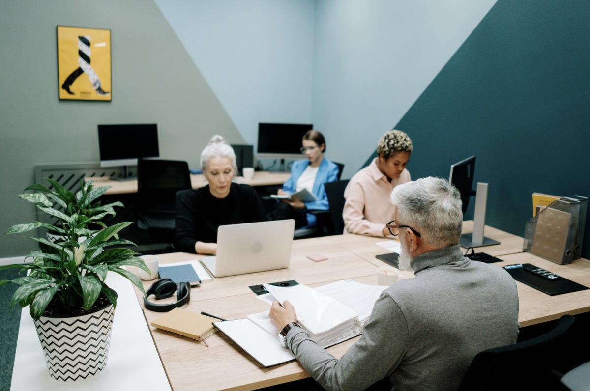 Sürekli Eğitimle (Upskilling) Kariyer Gelirini Katlamanın 10 Yolu 8