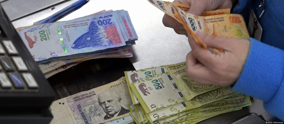 Arjantin&rsquo;de İnsanlar Maaşını Neden Hemen Harcıyor? 6