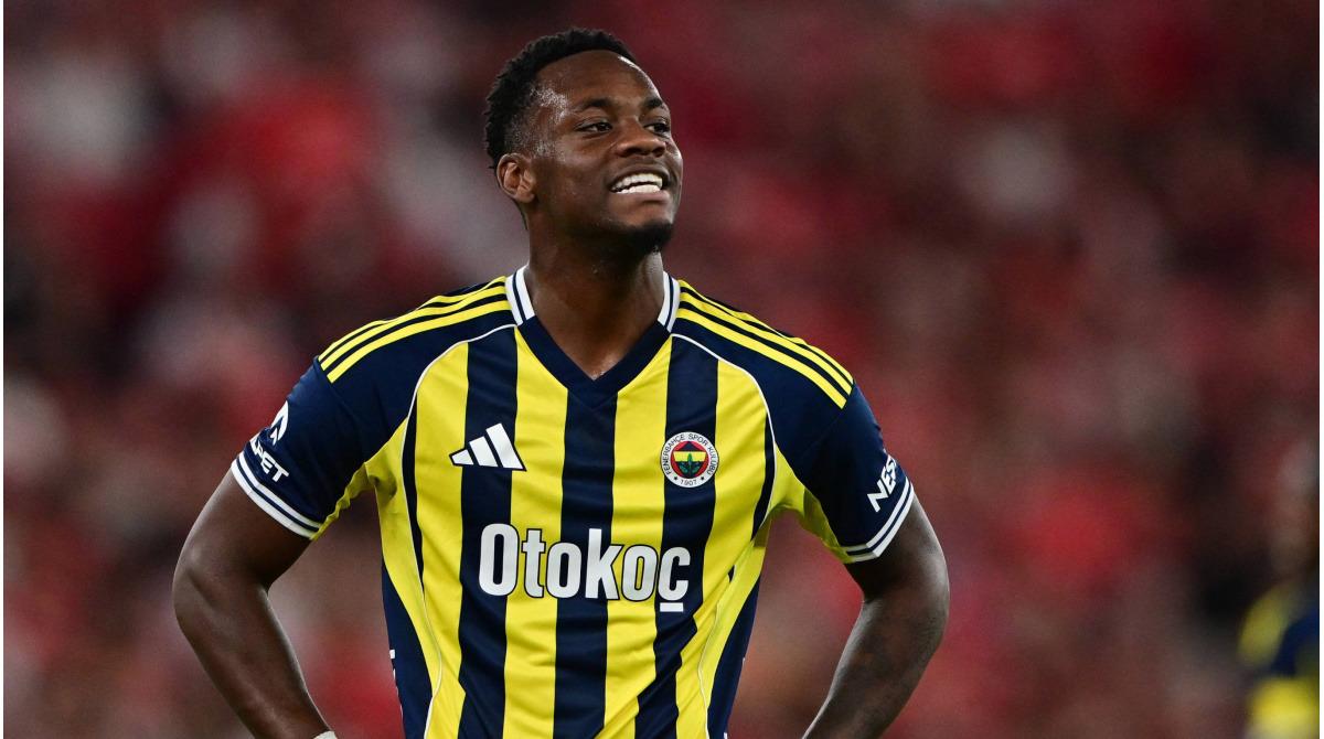 Okan Buruk a haber g&ouml;ndermişti! Eski Fenerbah&ccedil;eli her an  Aslan  olabilir: Beni alın! 1