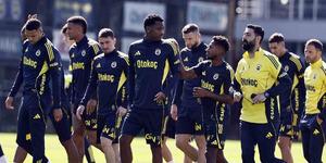 Okan Buruk'a haber g&ouml;ndermişti! Eski Fenerbah&ccedil;eli her an 'Aslan' olabilir: Beni alın!