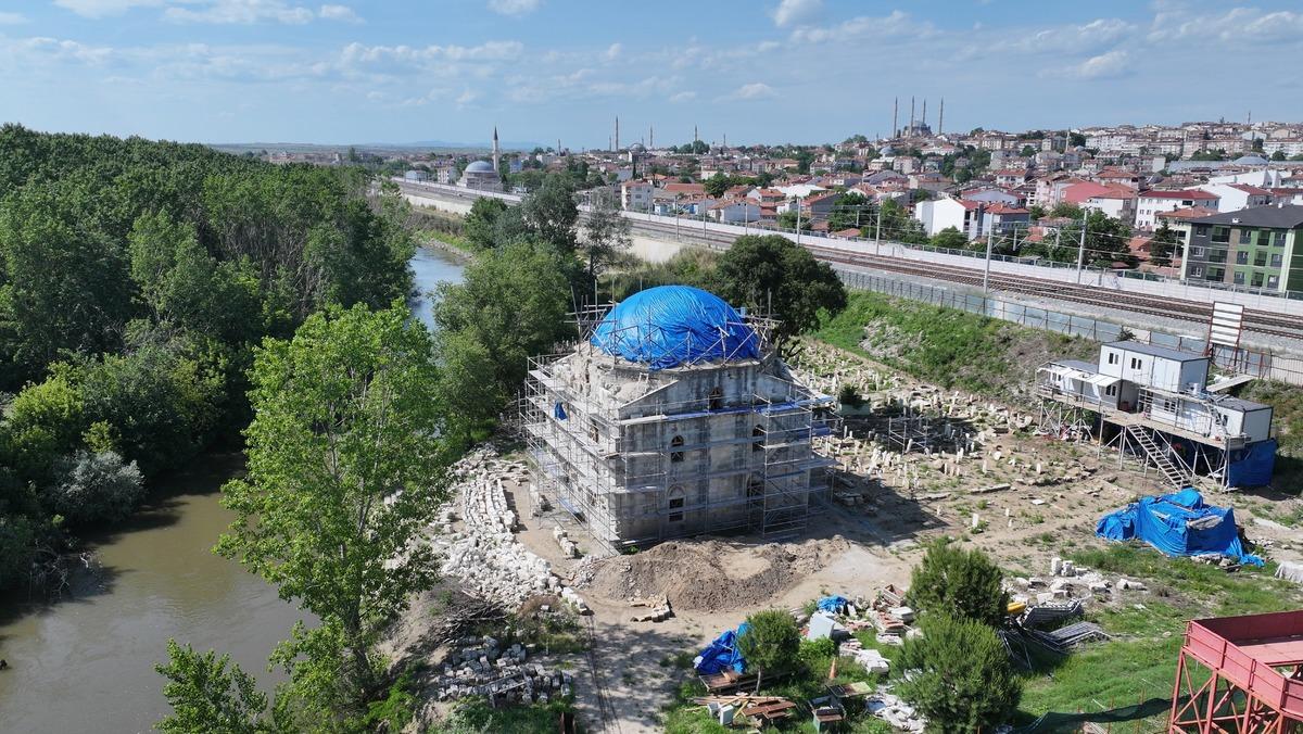 Nehir kıyısındaki 548 yıllık mucize! Tam 76 yıl sonra kapıları yeniden a&ccedil;ılıyor 2