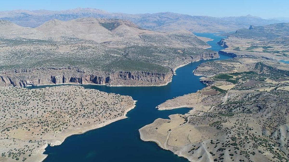 Fırat Nehri nin sırrı &ccedil;&ouml;z&uuml;ld&uuml;! 1.6 milyon yıllık gizem ortaya &ccedil;ıktı 1