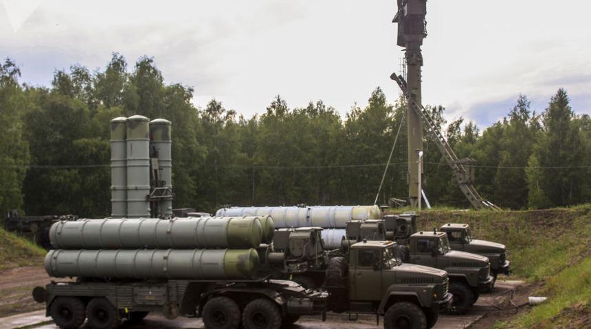 Rusya Suriye'ye S-300 vermekten vazgeçiyor