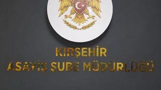 Kırşehir’de denetimlerde silah ve kesici alet ele geçirildi