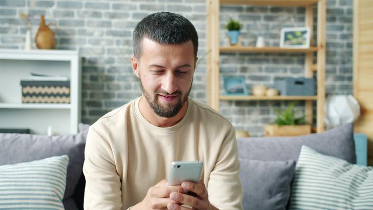 Telefon ekranına bildirim d&uuml;şt&uuml;ğ&uuml; saniye parayı ilk olarak neye y&ouml;nlendiriyorsun?