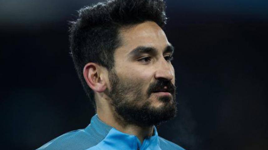 İlkay Gündoğan İzmir'de kütüphane yaptırdı