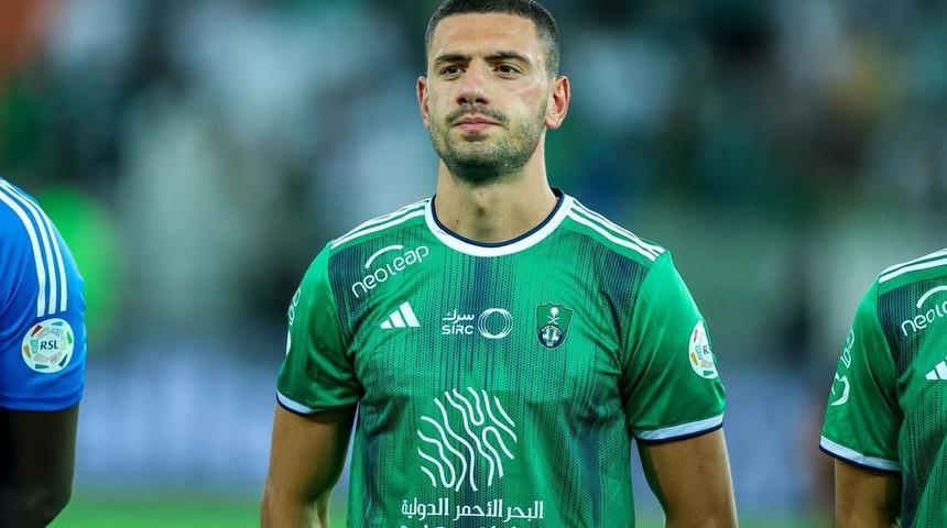 Bu kadarını kimse beklemiyordu! Merih Demiral Fenerbah&ccedil;e i&ccedil;in &ouml;yle bir şey yaptı ki...
