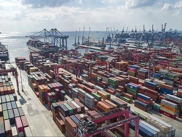 Bakan Bolat a&ccedil;ıkladı! Dış ticaret a&ccedil;ığı belli oldu