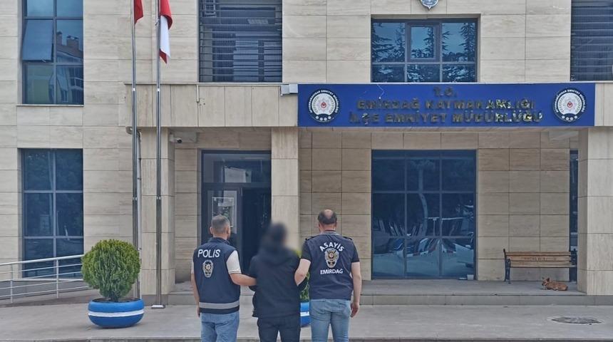 Otuz dokuz su&ccedil; kaydıyla aranan şahıs yakalandı