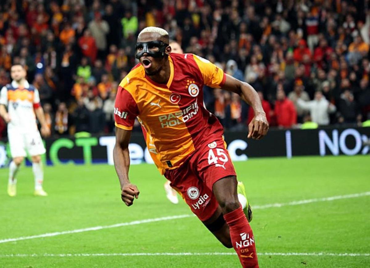 Galatasaray da 130 milyon Euro luk Osimhen depremi! D&uuml;nya devi gemileri yaktı 1