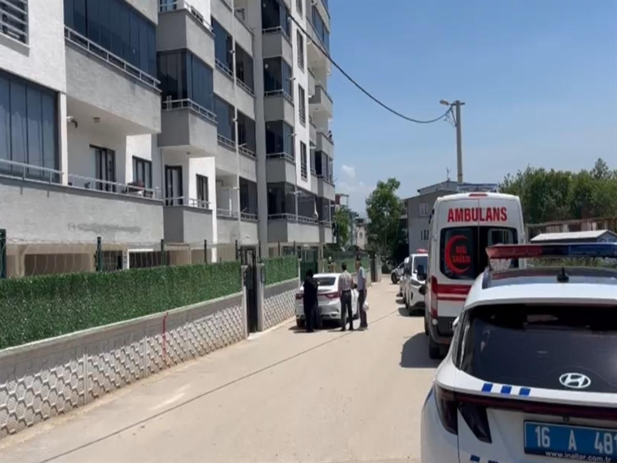 Boşanacağını söyledi! 10 yaşındaki çocuğunun yanında vahşice katledildi 5