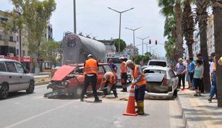 Mersin&rsquo;de zincirleme trafik kazası: 1 yaralı