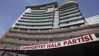 CHP'de kritik gelişme! Özel dönemindeki tüm ihraçlar iptal edildi