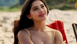 &Uuml;nl&uuml; oyuncu ticarete atıldı! Annesiyle ortak oldu 