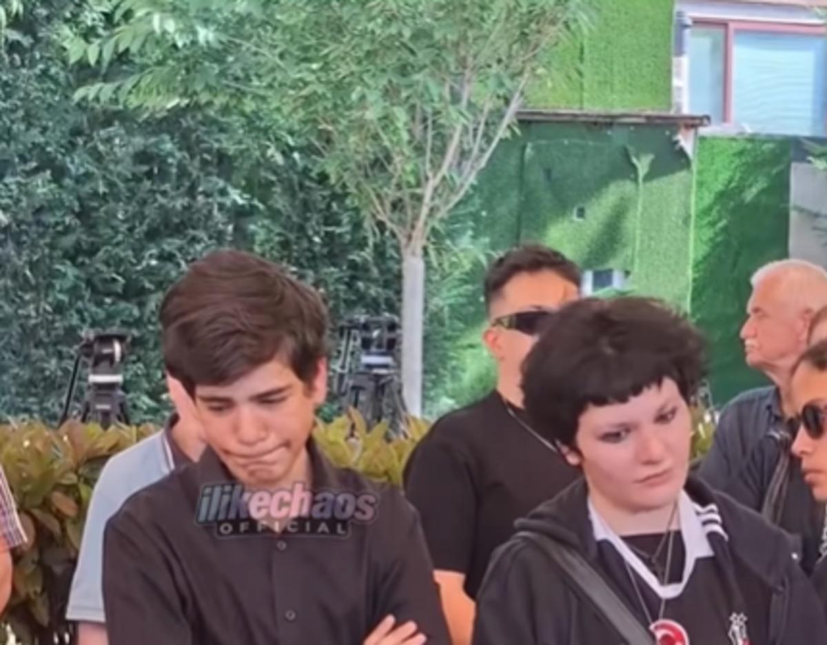 Reha Muhtar ın tabutu başında ilgin&ccedil; anlar! Poyraz Mina yı uyardı 1