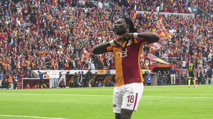 Gomis, Alex'in gol rekoruna ortak oldu