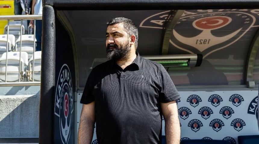 &Uuml;mit &Ouml;zat'tan Ahmet Oğuz'a şok s&ouml;zler!