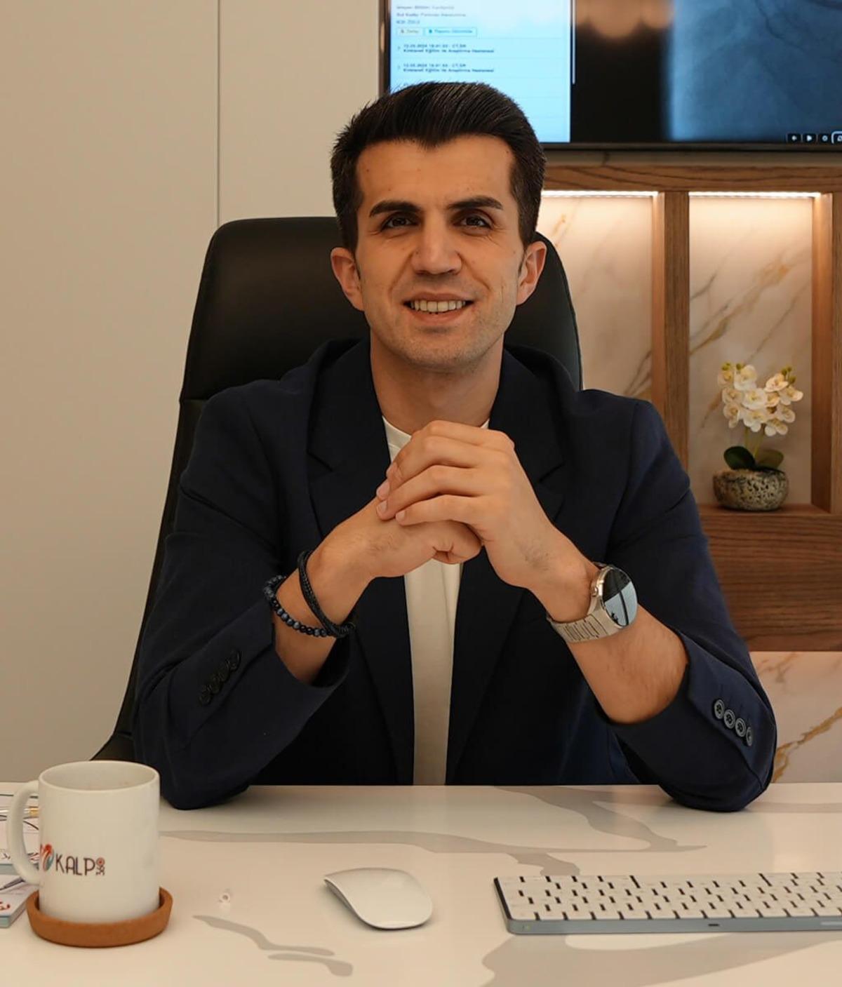 &Uuml;nl&uuml; kardiyolog 100 yaşına kadar yaşamanın sırrını paylaştı: "G&uuml;nde 3 porsiyon" 1