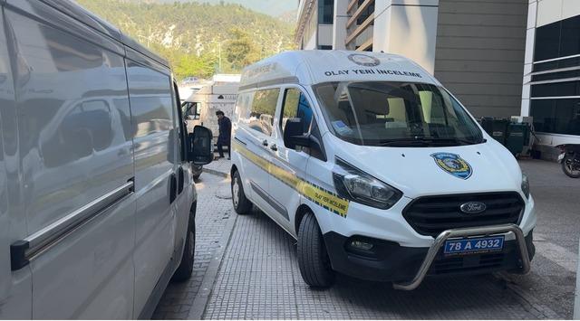 Motosiklet kazasında &Uuml;rd&uuml;nl&uuml; 2 gen&ccedil; hayatını kaybetti 3
