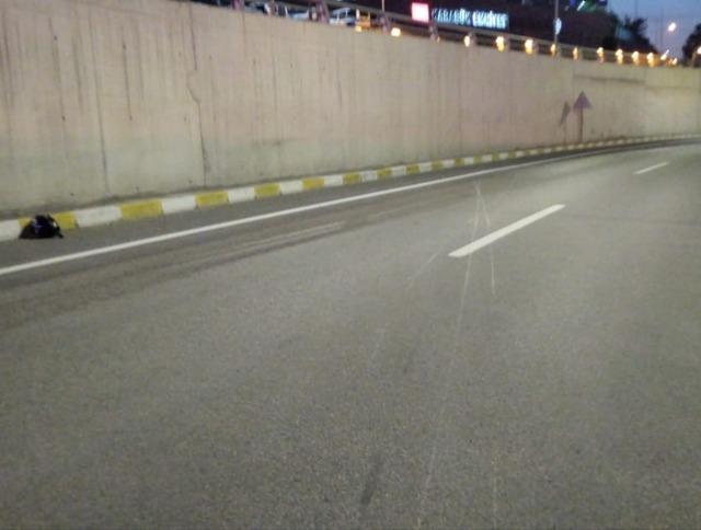 Motosiklet kazasında &Uuml;rd&uuml;nl&uuml; 2 gen&ccedil; hayatını kaybetti 1