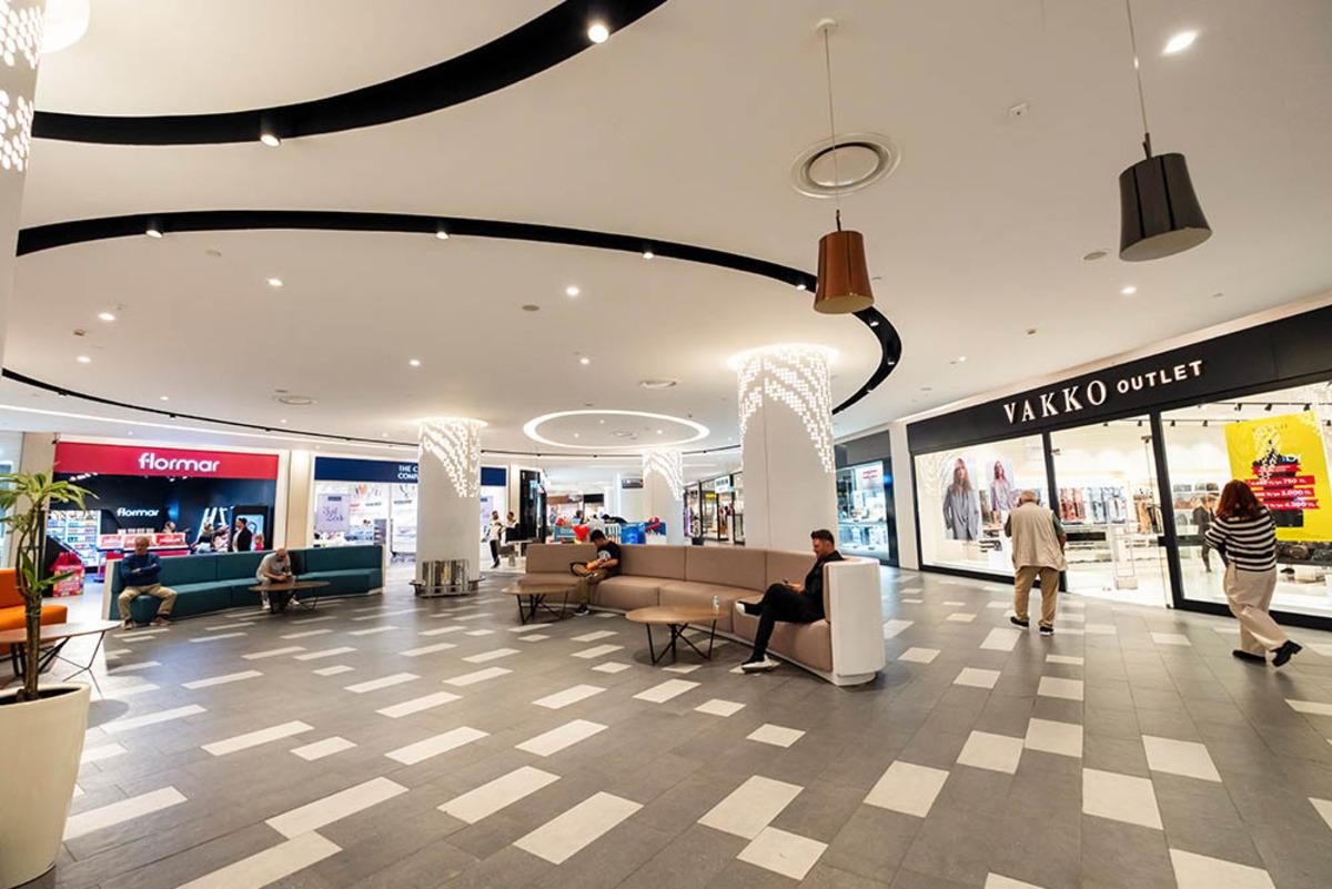 İstanbul daki &uuml;nl&uuml; AVM nin tamamı satıldı 2