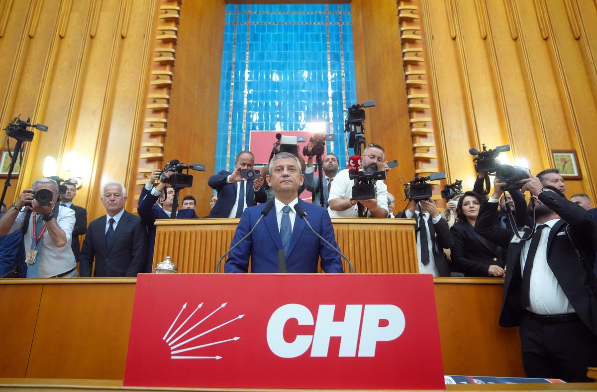 CHP de herkes o g&uuml;ne kilitlendi: Kılı&ccedil;daroğlu yanıtını bir g&uuml;nde değiştirdi 2