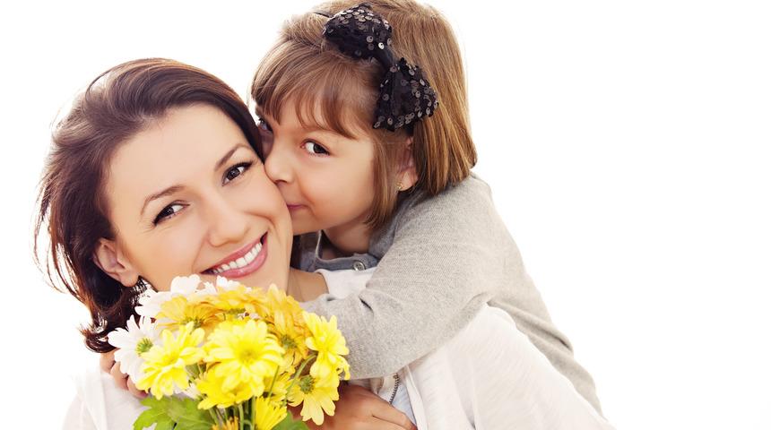 2018 Anneler günü kutlu olsun! Orijinal ve güzel Anneler günü mesajları ve dahası! 