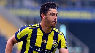 Brezilyalı taraftarlar, Giuliano'yu milli takımda görmek istiyor!