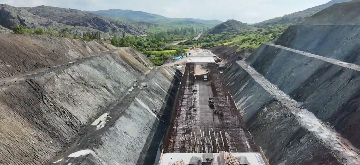 Bir Şehir Daha Hızlı Trenle Buluşuyor: Yolculuk süresi 2,5 saate düşecek 3