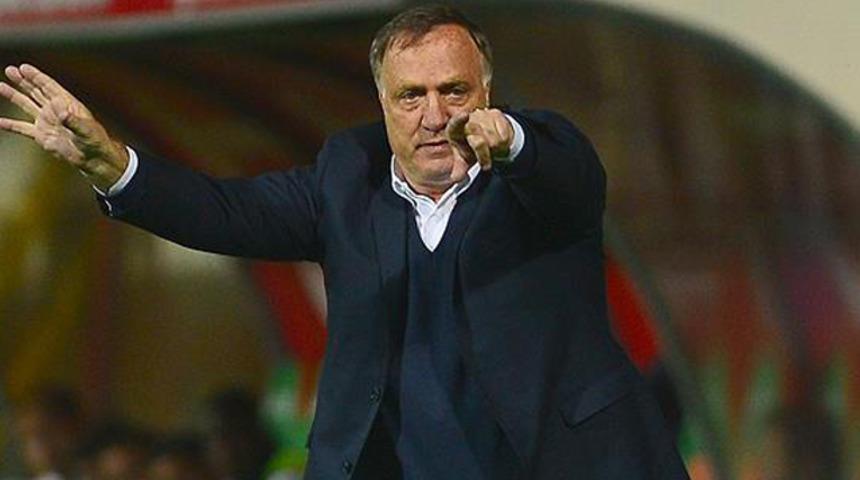 Zenit'te Advocaat sesleri