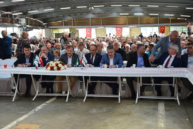 Hakan Çavuşoğlu: Türkiye, saldırıların üstesinden milletin desteğiyle geldi