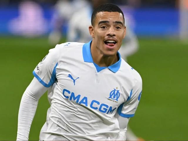 Fenerbah&ccedil;e'de Hakan Safi'den yılın &ccedil;alımı! Greenwood ile 4 yıllık s&ouml;zleşme