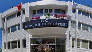 İstanbul Emniyeti Mali Şube ekipleri Adalar Belediyesi'nde inceleme yapıyor