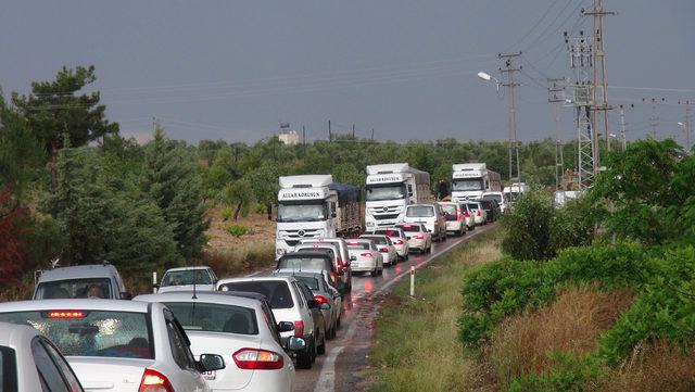 Kilis’te evi su bastı, 5 kişi mahsur kaldı