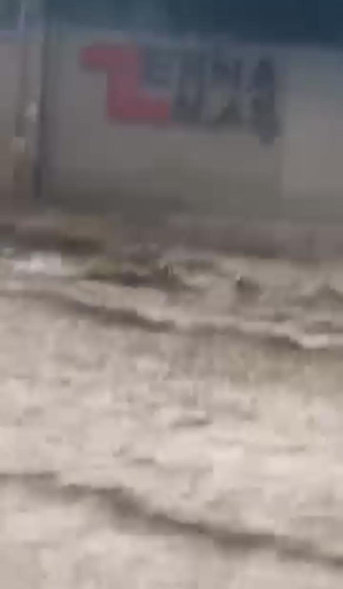 &Ccedil;ankırı&rsquo;da sağanak etkili oldu: Fabrikayı su bastı 1