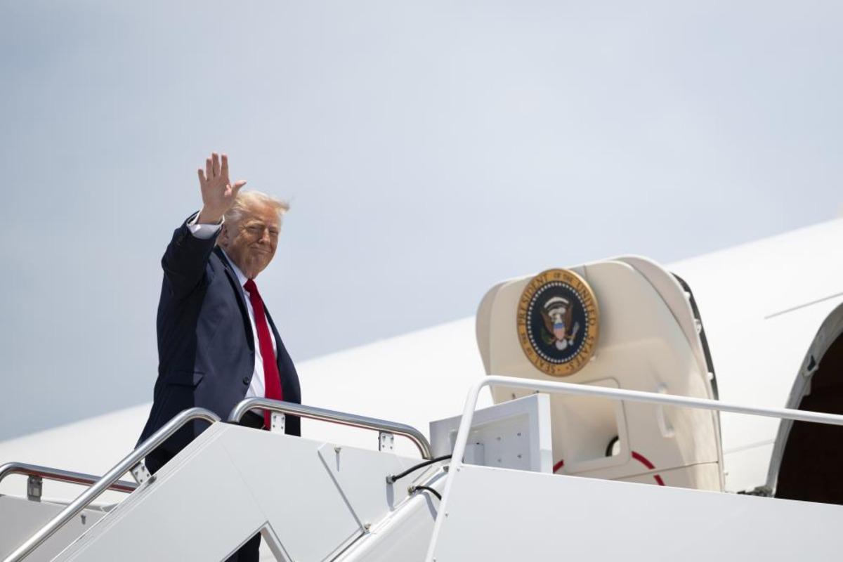 Trump&rsquo;tan İran&rsquo;a: "N&uuml;kleer silaha sahip olacak durumda değiller" 1