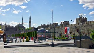 Kayseri’de ‘yağma’ suçundan 14 yıl hapis cezasıyla aranan şahıs yakalandı