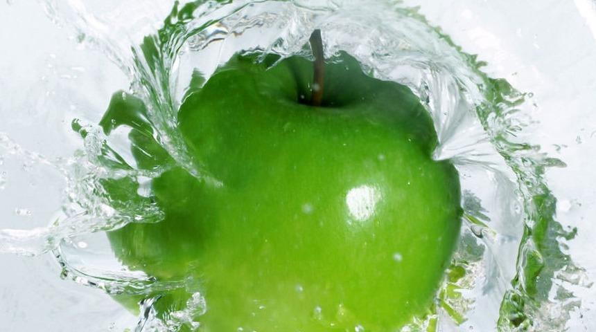 Aç karnına elma yemenin faydaları nelerdir? Her gün yeşil elma yemek nelere iyi gelir?