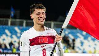 Arda G&uuml;ler'den D&uuml;nya Kupası'ndaki rakiplere g&ouml;zdağı!