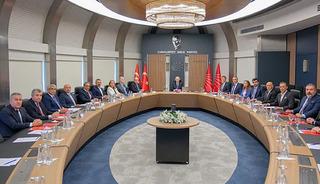 Kılı&ccedil;daroğlu d&uuml;n MYK'yı topladı! Grup toplantısı kararı