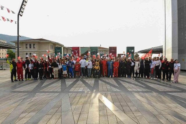 50. Yeşil Bursa Rallisi Osmangazi&rsquo;den start aldı 16