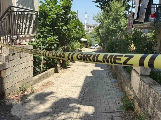 İlaçlama ekipleri fark etti: 41 yaşındaki adam bahçede ölü bulundu 3