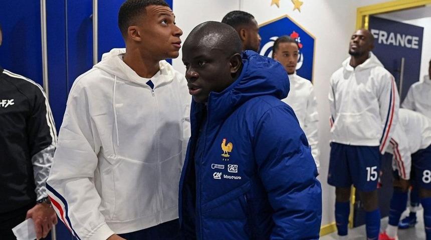 Fransa'da Kante'den Mbappe'ye şok hareket! Kriz b&uuml;y&uuml;yor...