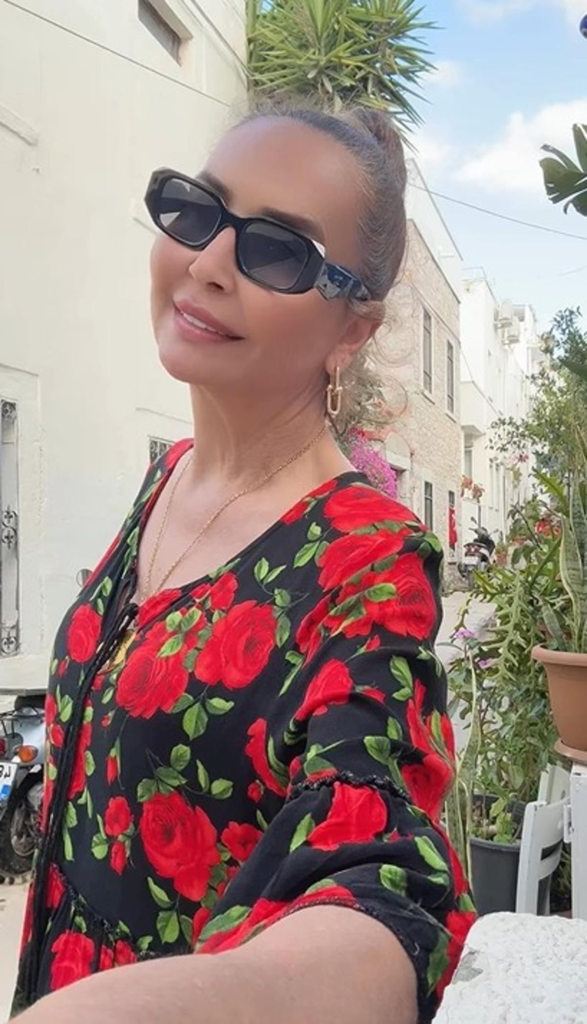 Eski manken Bilun Dohmen Bodrum daki evini satışa çıkardı! Özgür Özel hamlesi dikkat çekti 1