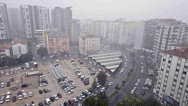 Kayseri’yi sağanak yağış vurdu