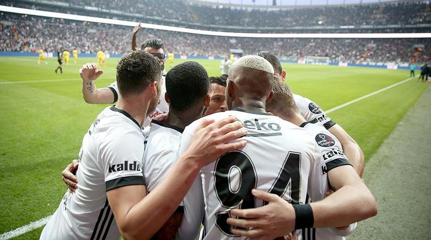 Beşiktaş'ta yeni sezon kombineleri satışa &ccedil;ıktı