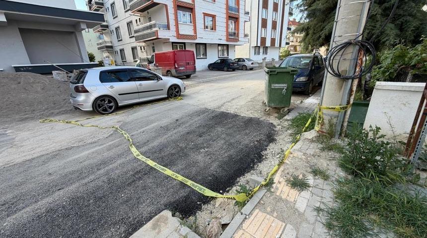 Ankara&rsquo;da bı&ccedil;aklı saldırıda yaralanan aynı aileden 4 kişinin tedavisi s&uuml;r&uuml;yor