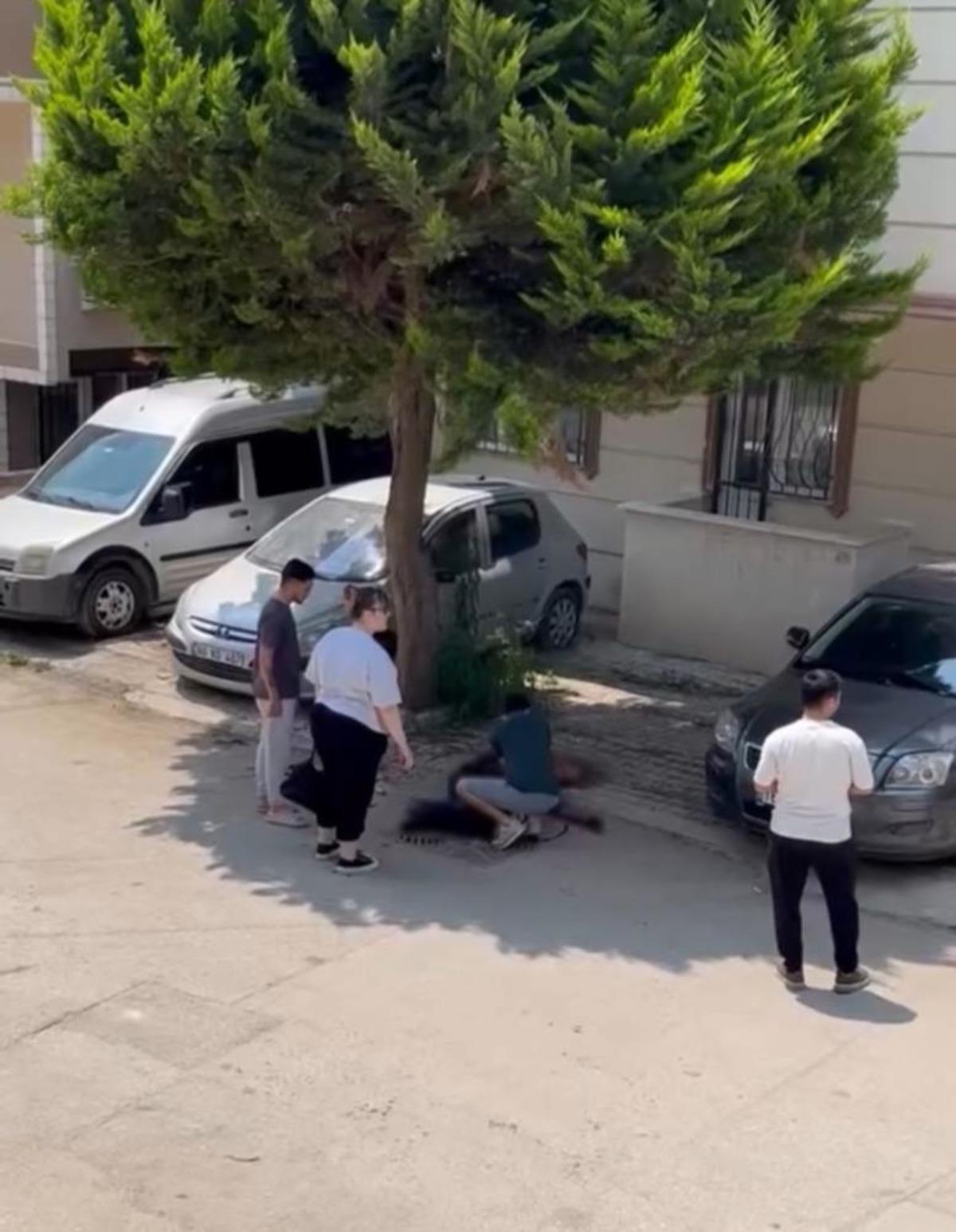 Bursa’da iki kardeş arasında bıçaklı kavga: 2 yaralı 1