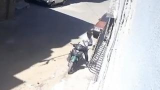 Gaziantep’te tepki çeken görüntü: Küçük kızını darbedip motosikletle sürükleyen baba gözaltına alındı