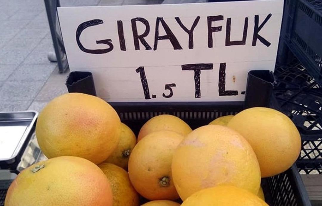 Ege esnafından g&uuml;l&uuml;mseten etiketler